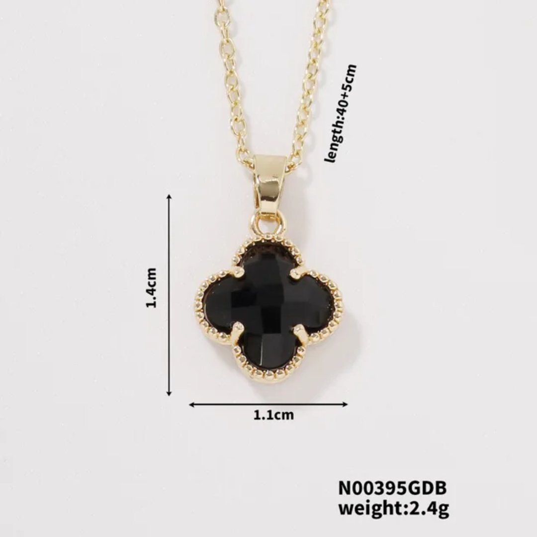 Signature Clover Pendant Necklace - Image 5