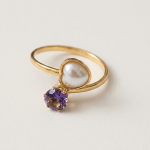 Amethyst Pearl Glow Ring