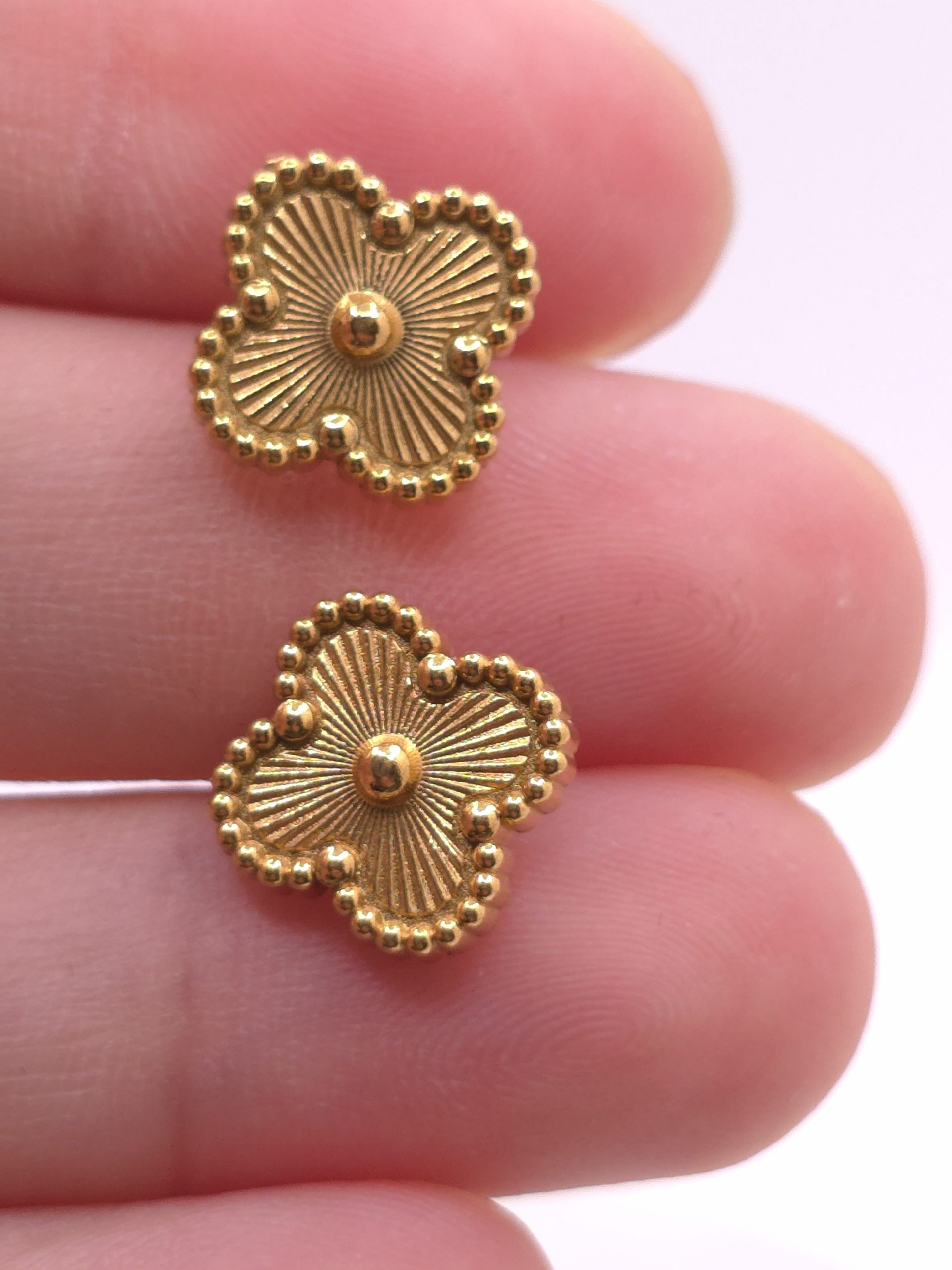 Classic Clover Stud Earrings - Image 39