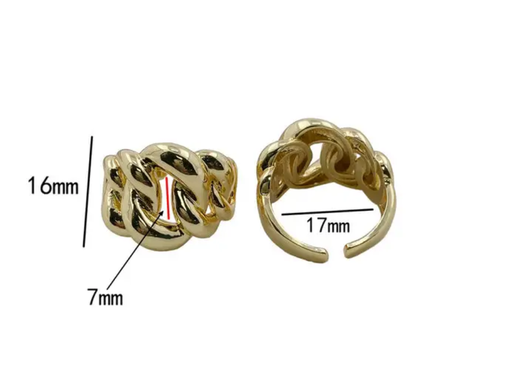 ✨ Golden Link Statement Ring - Image 5