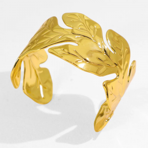 Golden Muse Leaf Cuff